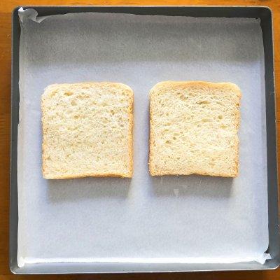 正宗芝士黄油吐司做法，半熟溏心蛋像布丁一样