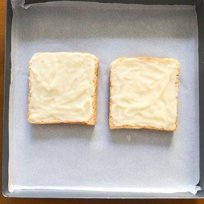 正宗芝士黄油吐司做法，半熟溏心蛋像布丁一样