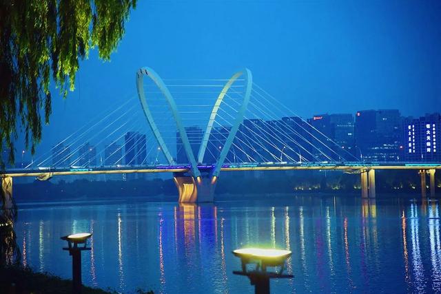 沈阳夜景打卡地，沈阳这些网红夜景地
