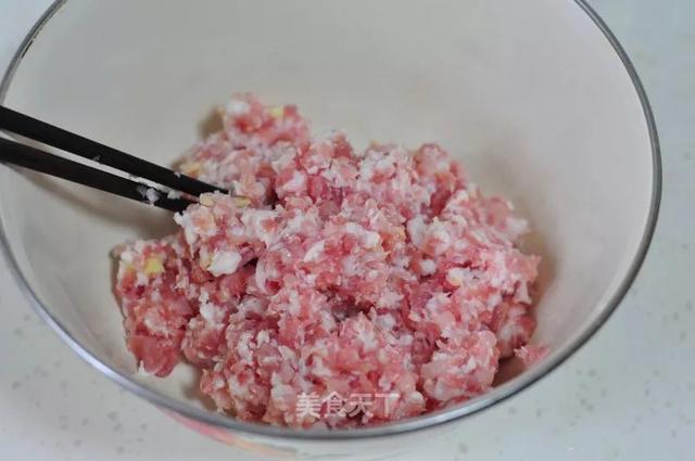 如何自制包子蒸出来更松软，包子蓬松暄软不塌皮