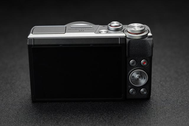 佳能g7x4代，IV今年发布