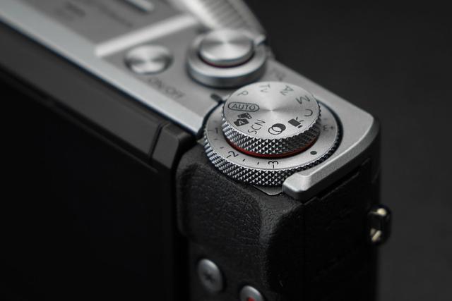 佳能g7x4代，IV今年发布