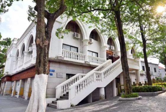 厦门游攻略及费用，厦门旅游五天最佳攻略（第一次去厦门旅游攻略）