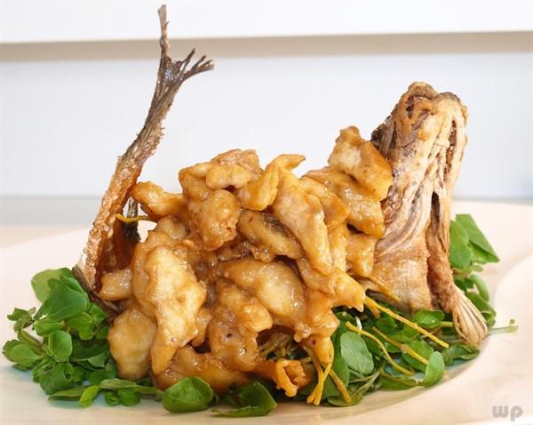 鲈鱼的做法大全，鲈鱼的100种做法大全（8款鲈鱼做法！）