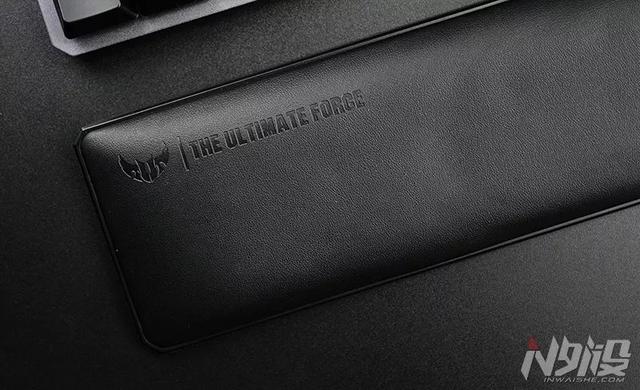 华硕rgb机械键盘，评测售价2199元的ROG玩家国度GK2000