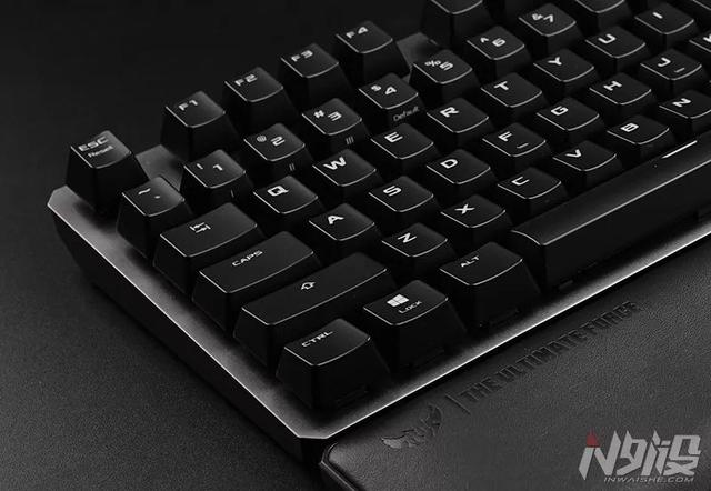 华硕rgb机械键盘，评测售价2199元的ROG玩家国度GK2000