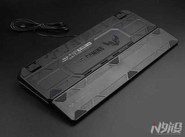 华硕rgb机械键盘，评测售价2199元的ROG玩家国度GK2000