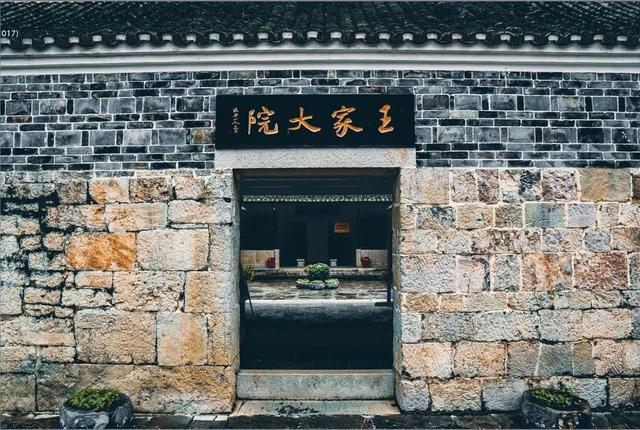 兴义最佳旅游时间，恋上南国“小春城”~