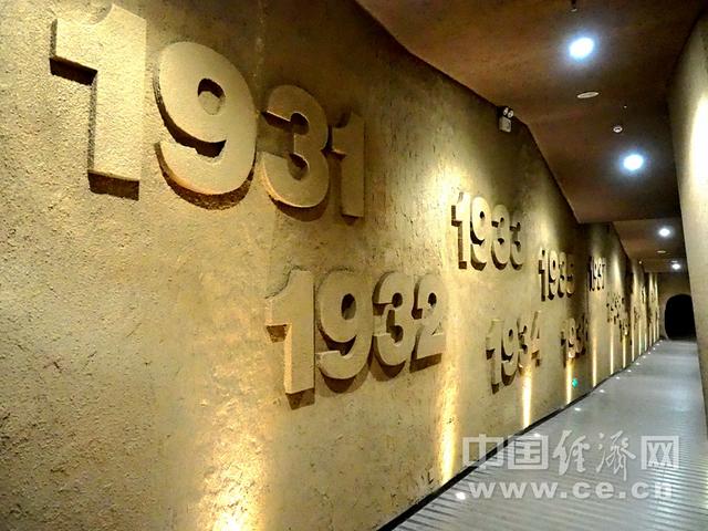 冉庄地道战纪念馆，走进冉庄地道战遗址（如今50多年过去了仍然矗立在冉庄）