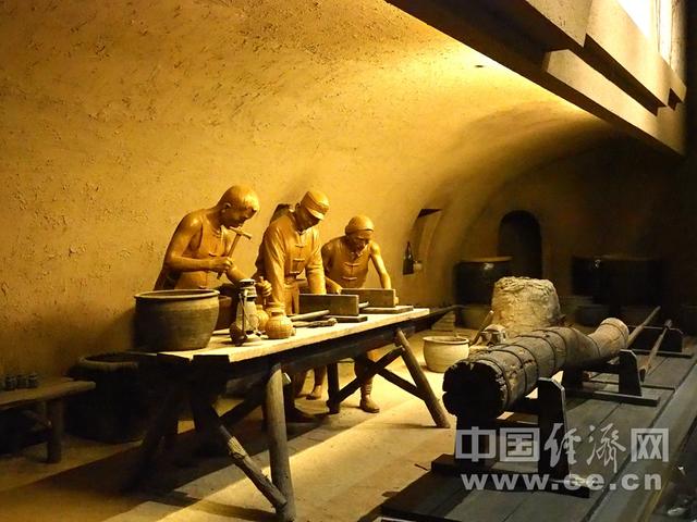 冉庄地道战纪念馆，走进冉庄地道战遗址（如今50多年过去了仍然矗立在冉庄）