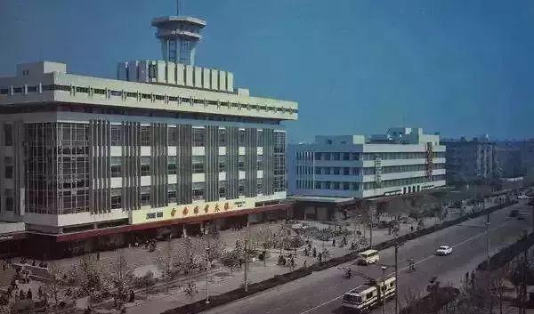 武汉中部商业的，武汉商业体（2023年武汉迎重磅商业）