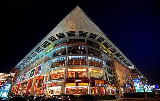 武汉中部商业的，武汉商业体（2023年武汉迎重磅商业）