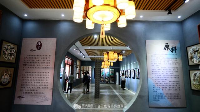 体验粮画世界感悟粮画文化，农大的五谷艺术走进
