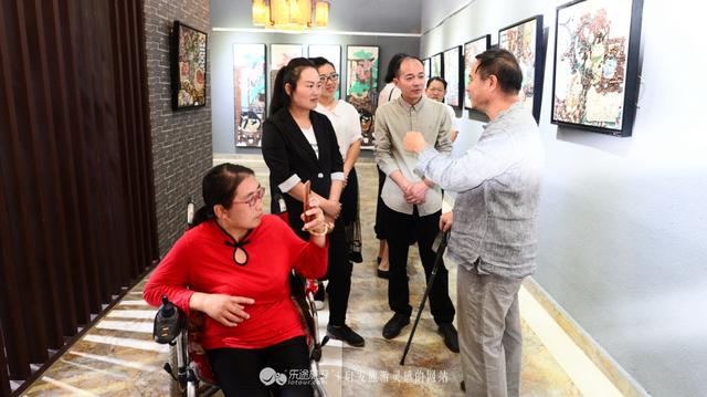 体验粮画世界感悟粮画文化，农大的五谷艺术走进