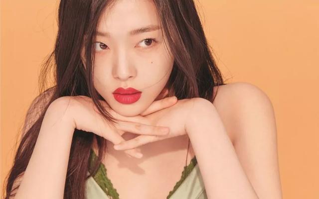 崔雪莉因为什么患上抑郁症，韩国女星崔雪莉确认在家中死亡