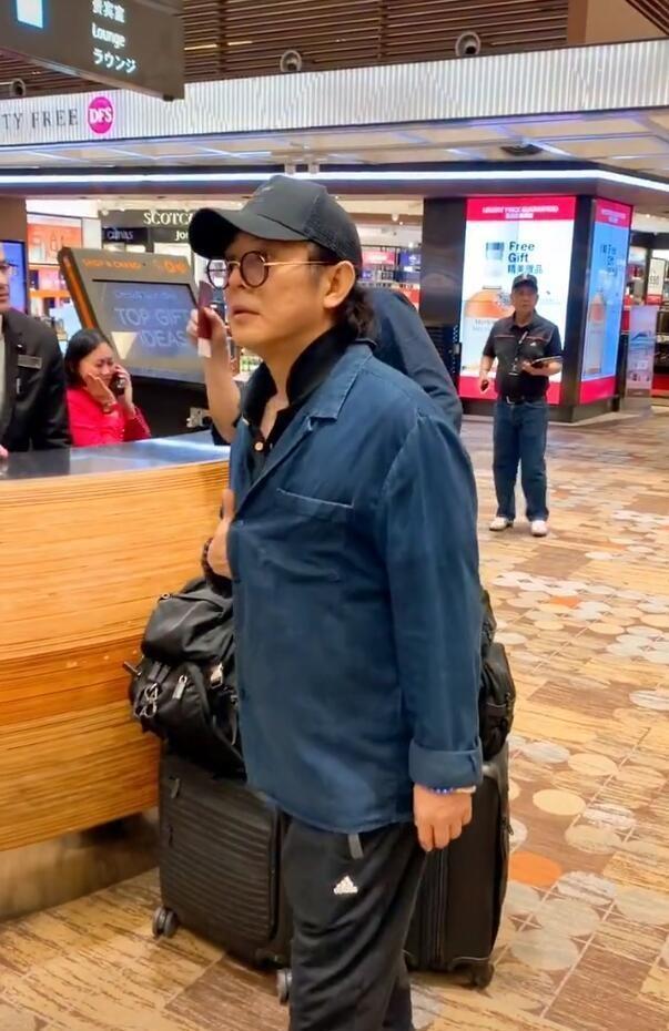 李连杰肥胖(李连杰胖成什么样)