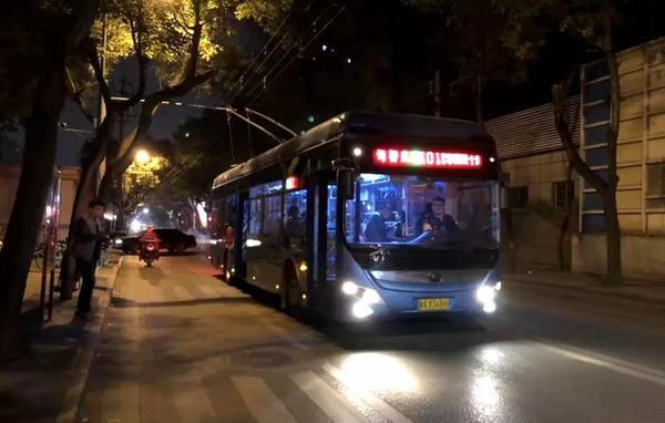 厦门公交车时间表，厦门24小时公交线路有哪些（厦门公交T35路优化调整运营时间）