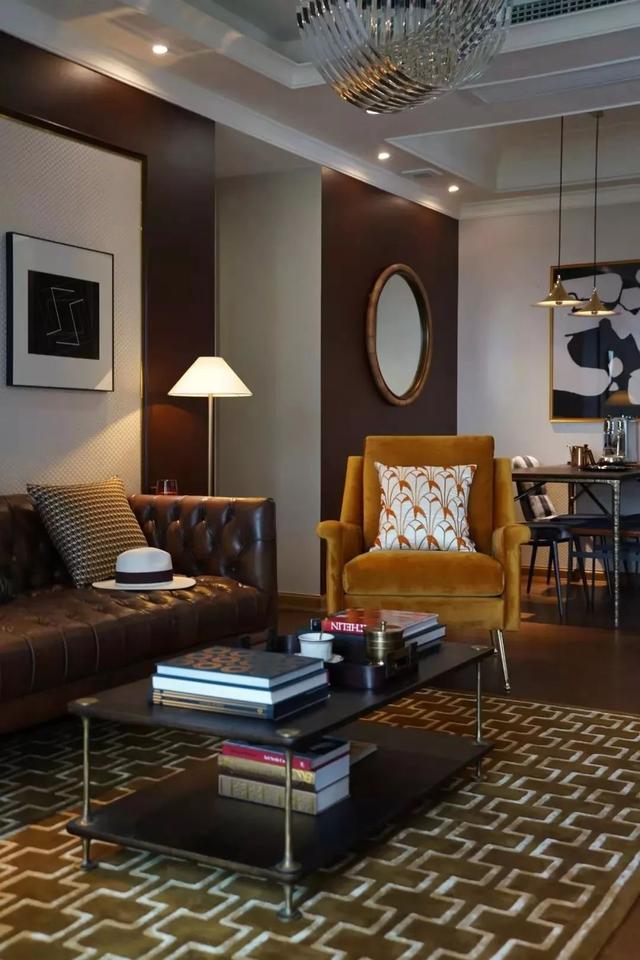 客厅皮沙发轻奢，一款精致的皮沙发能让客厅美得不像话