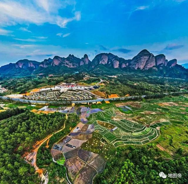 真正的武当山在哪里，与武当山并称四大道教名山