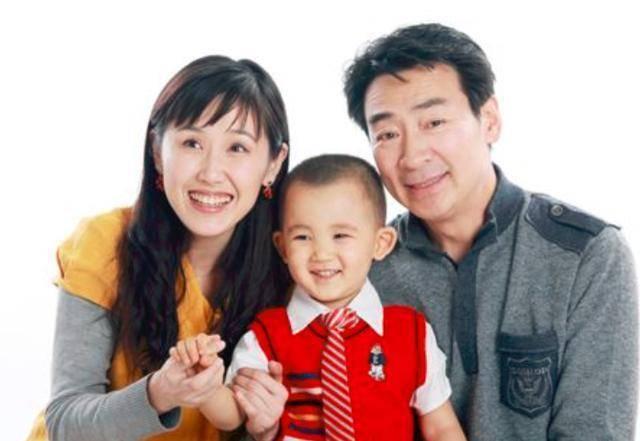 寇振海与儿子同框怎么回事，寇振海个人资料儿女