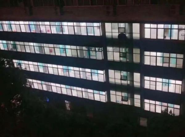 糖尿病穿孔(糖尿病穿孔是什么情况)