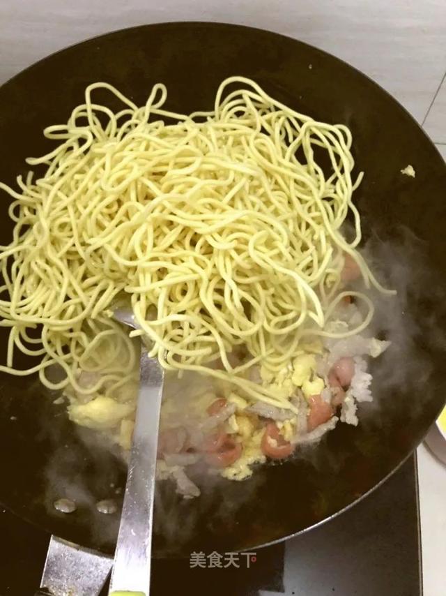 怎样做的炒面又好吃又简单，这才是炒面家常的做法