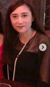 李连杰谈利智离世原因，58岁利智罕见现身