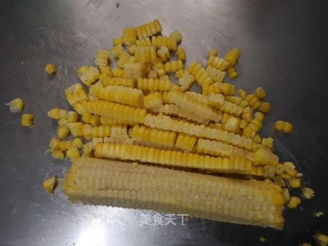 玉米又甜又糯的做法，玉米煮熟后就会香甜软糯