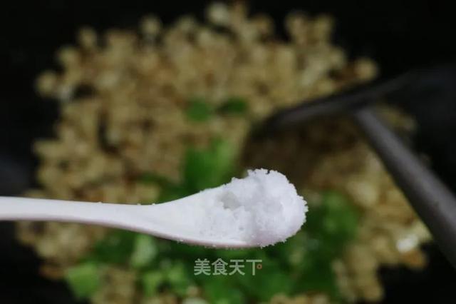 玉米又甜又糯的做法，玉米煮熟后就会香甜软糯