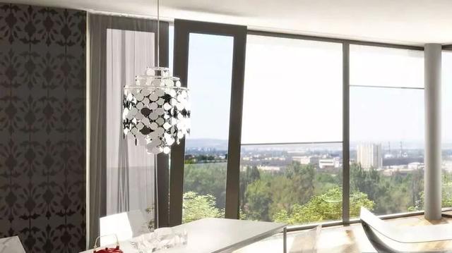 玻璃怎么擦才干净，怎样擦出来的玻璃又干净不落灰尘（在水里兑点“盐”）