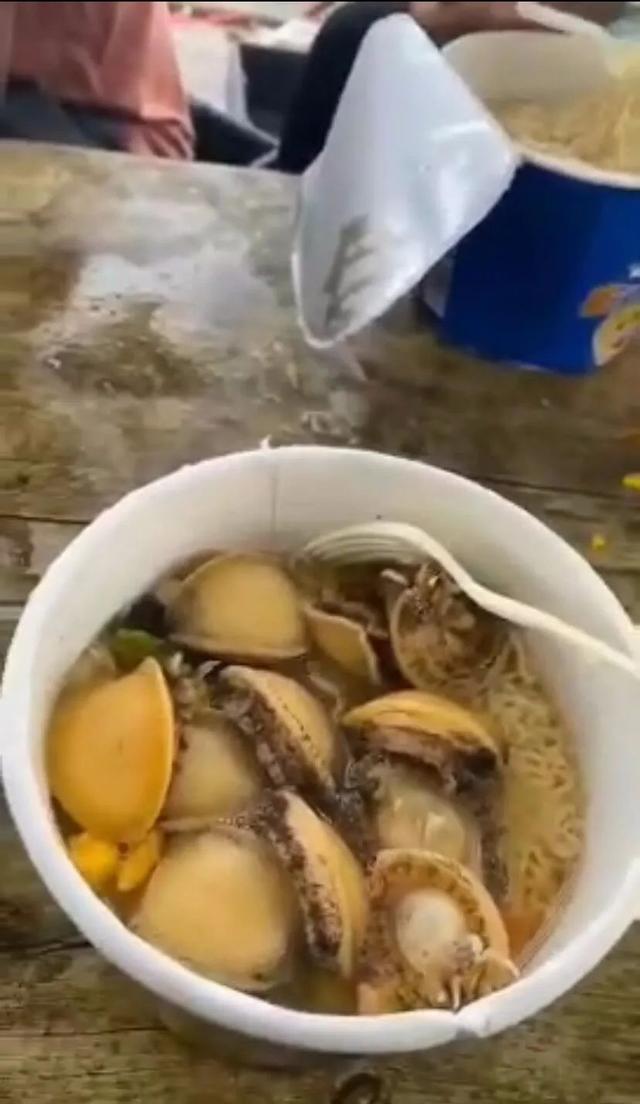 鲍鱼为什么卖这么贵，明明营养没比鸡蛋强