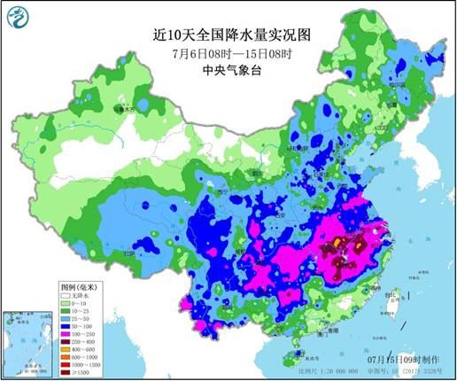 长江流域降水图，径流量达近万亿立方米