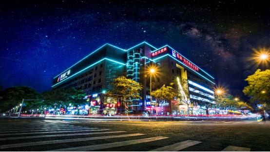 杭州有哪些电影院开门，杭州石桥街道有家社区电影院