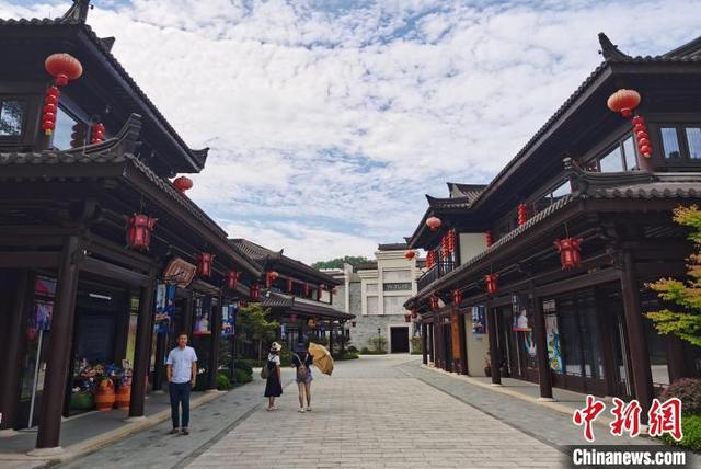 嵊州的越剧名角，探访女子越剧诞生地浙江嵊州