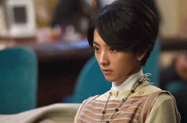 满岛光的颜值解析，红人馆半年才出现一次的满岛光