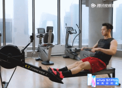 心动的信号3 女嘉宾服装，杨超越《心动的信号3》造型出炉