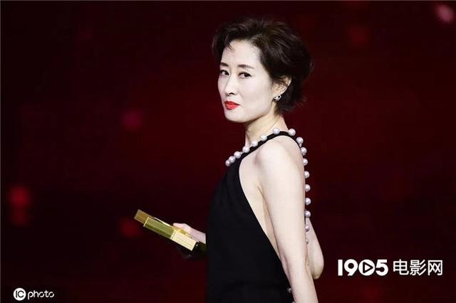 37岁的刘敏涛近况，44岁的刘敏涛被中年女演员们羡慕了