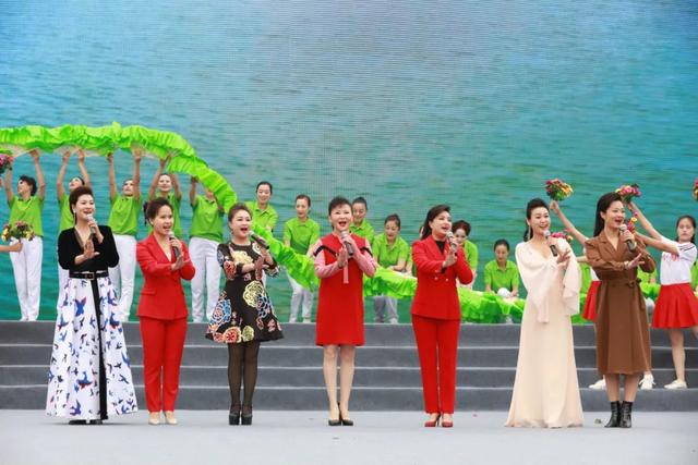 河南电视台梨园春，河南梨园春电视台（河南卫视的《梨园春》就是如此）