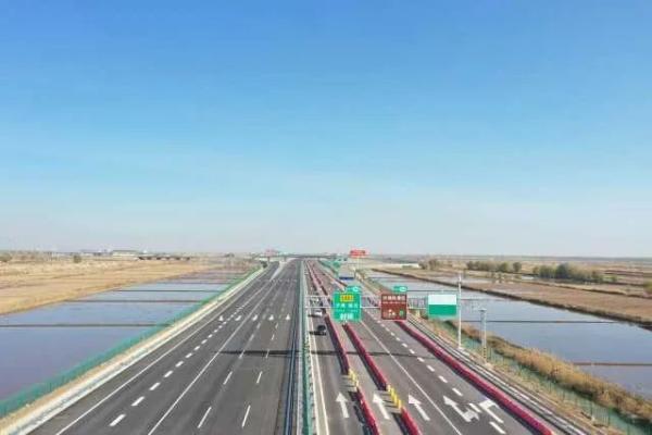 京藏高速公路规划，京藏高速改扩建工程全线通车