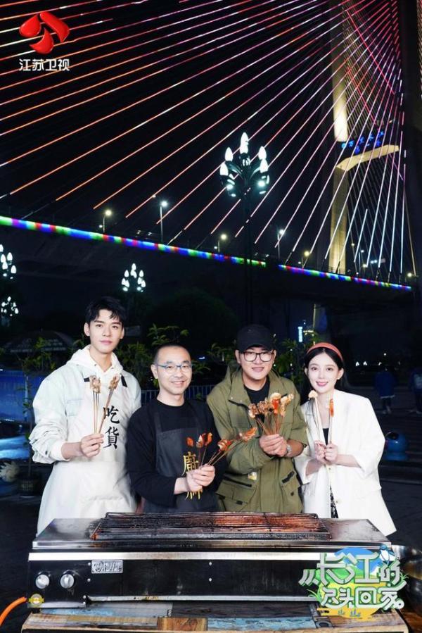 宜宾必吃10大美食，从长江的尽头回家宜宾之行圆满结束刘仪伟用四川美食解乡愁