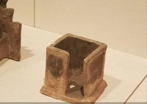 古代各个国家的厕所，聊聊我国古代那些与厕所有关的文化和趣事