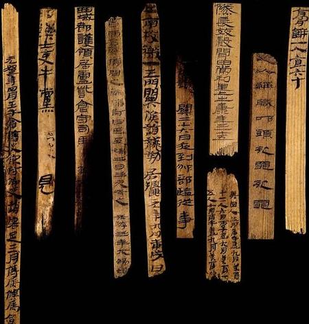 古代各个国家的厕所，聊聊我国古代那些与厕所有关的文化和趣事
