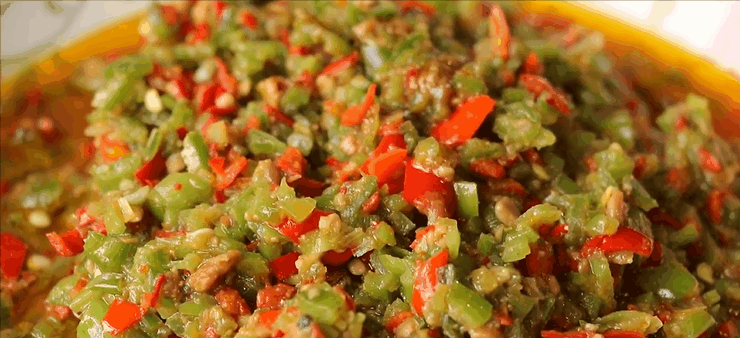 东北大锅菜怎样做，东北菜的高光时刻