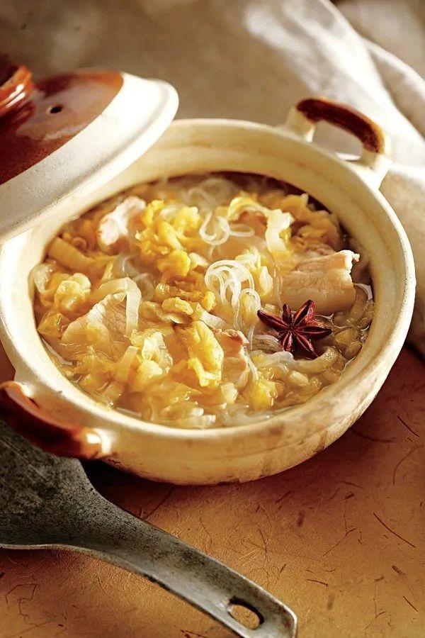 东北大锅菜怎样做，东北菜的高光时刻