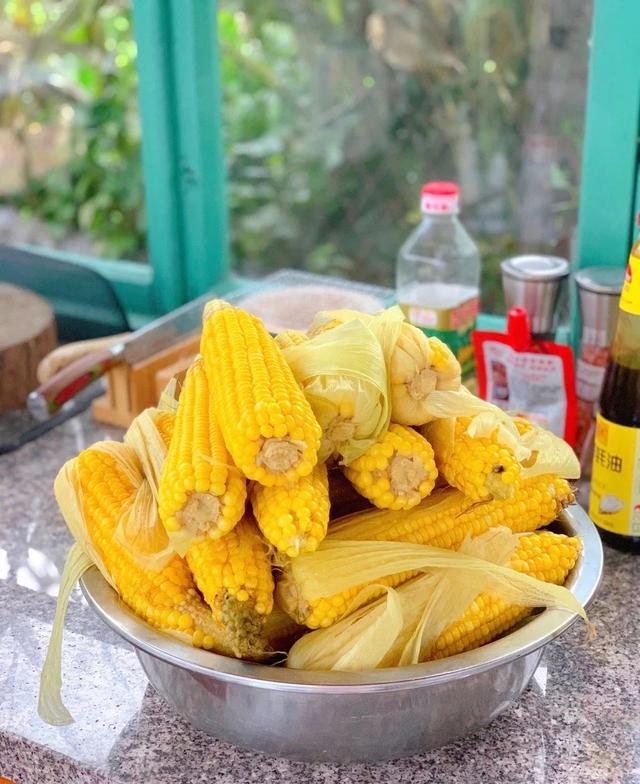 东北大锅菜怎样做，东北菜的高光时刻