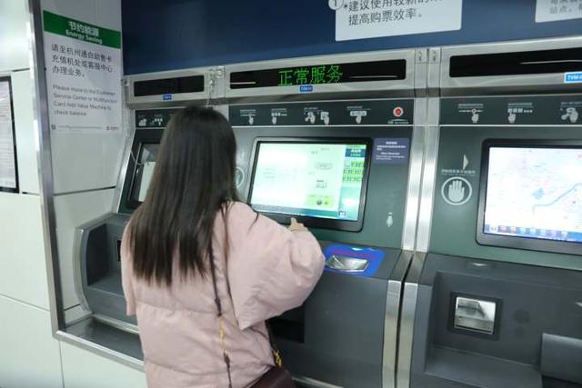 杭州地铁机场快线今年通车时间，直达机场刚刚杭州地铁4条新线一起开通