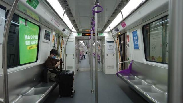 杭州地铁机场快线今年通车时间，直达机场刚刚杭州地铁4条新线一起开通