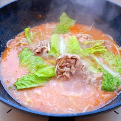 番茄肥牛汤的做法，肥牛番茄汤怎么做简单（上海妈妈教你“番茄肥牛汤”家常做法）