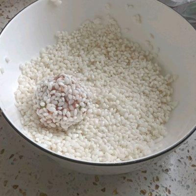 珍珠糯米丸子的家常做法，一拌一蒸、软糯鲜香颜值高