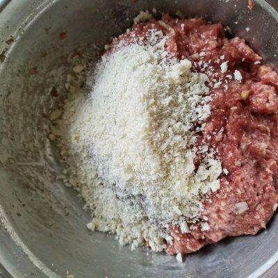 怎样炸羊肉丸子好吃又嫩，美食有花样#干炸羊肉丸子